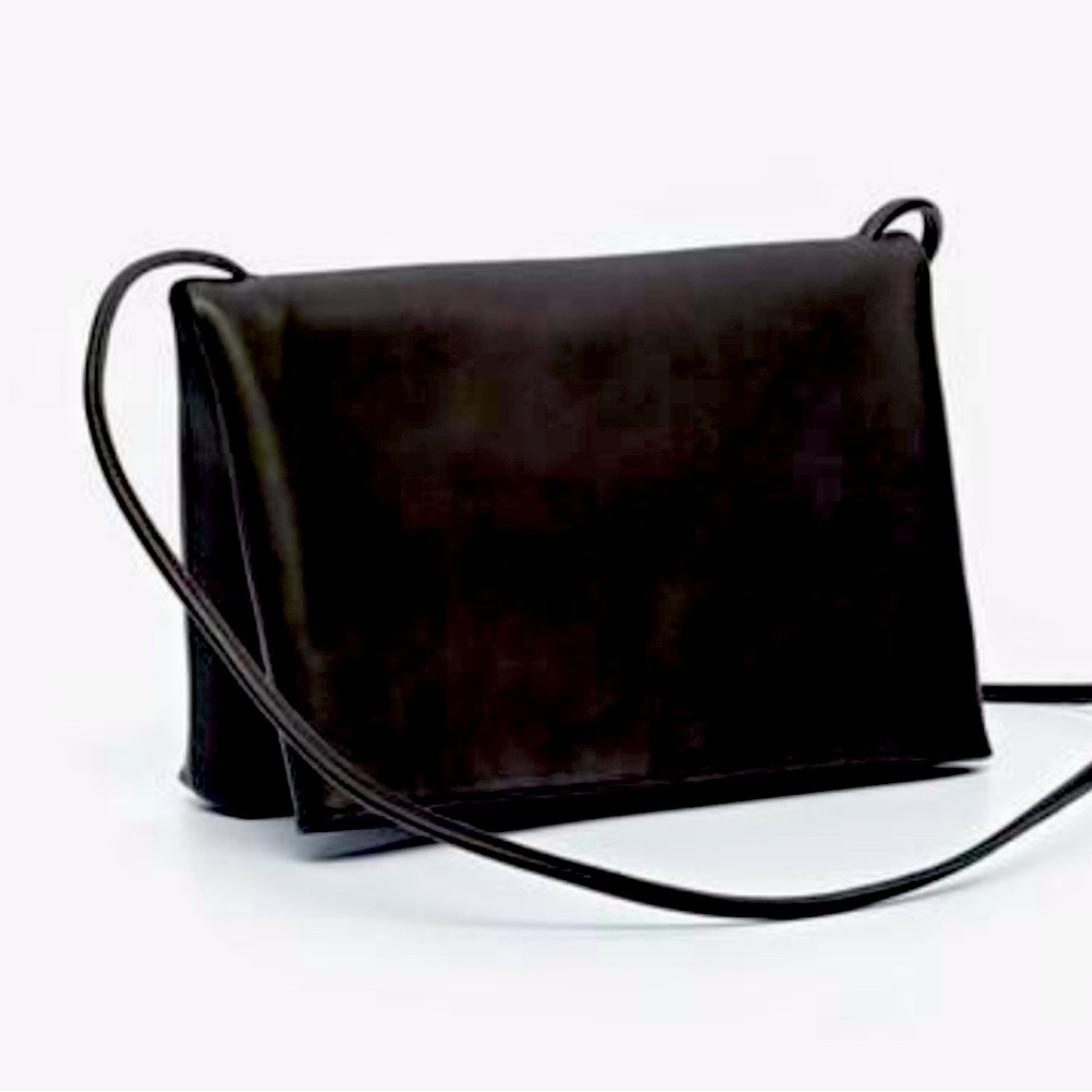 Nisolo Maya Folded Purse Black Leather